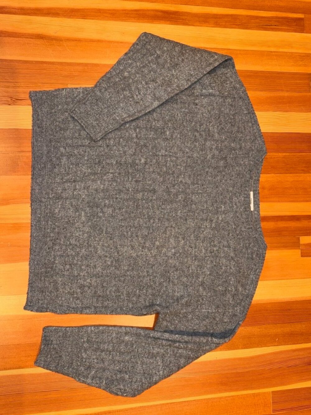 Gray cableknit cropped sweater - size small, Exposure brand